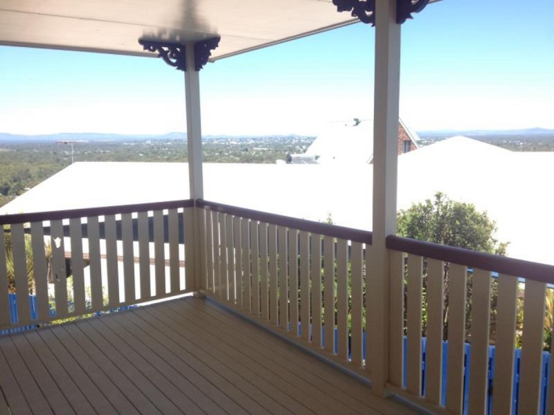 2/24 Forbes Avenue, Frenchville QLD 4701